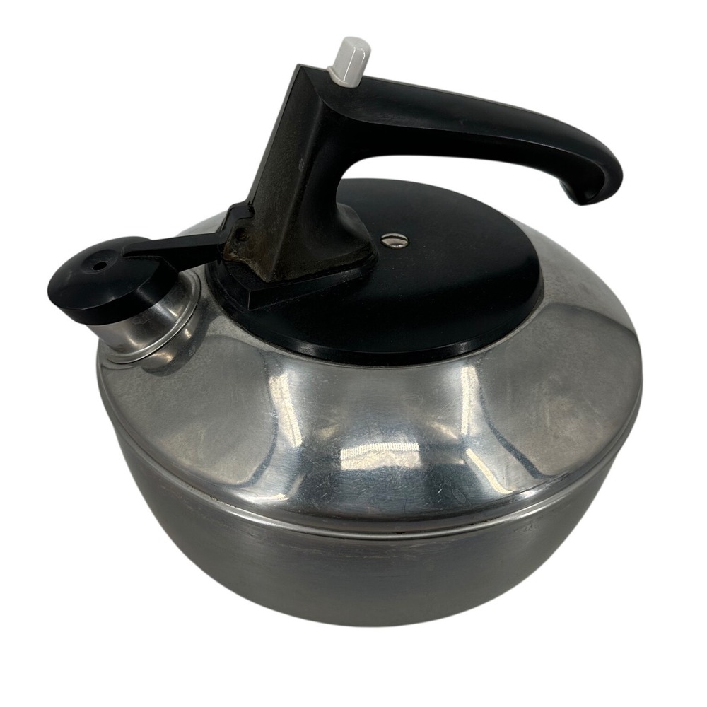 Vintage Revere Ware 18-01 Stainless Steel Whistling Tea Kettle Black Handle